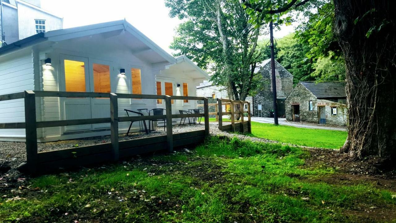 Dunmore Gardens Log Cabins Carrigans  Extérieur photo